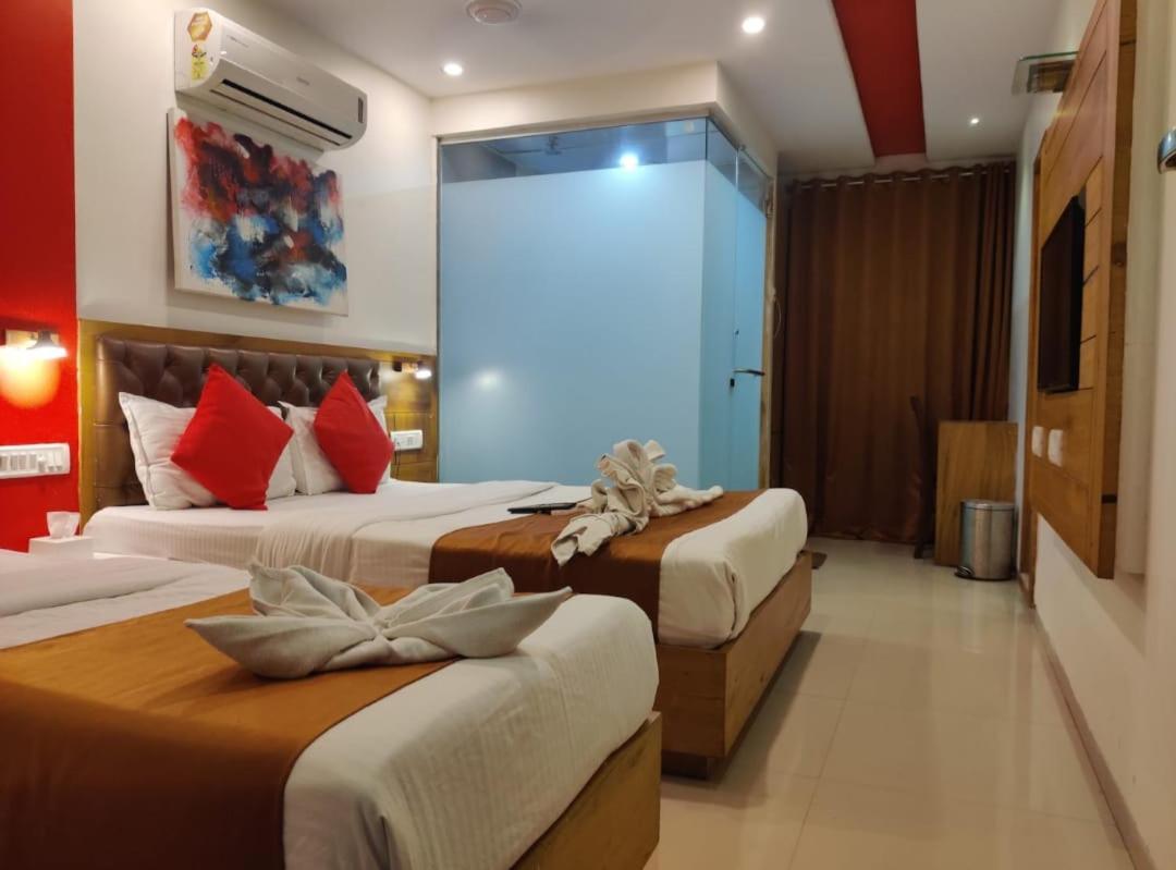 Hotel Grandeur-Near Mumbai International Airport Eksteriør billede